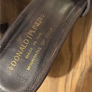 Donald J. Pliner Men's Chocolate Leather Sandals.